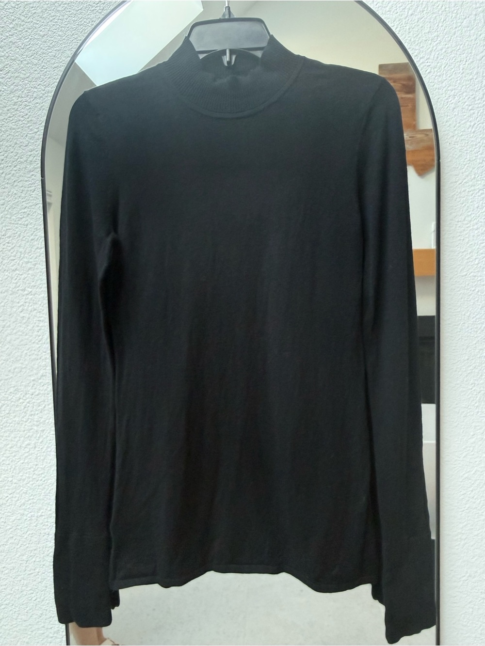 lululemon athletica Black Women's Lightweight Mockneck Sweater